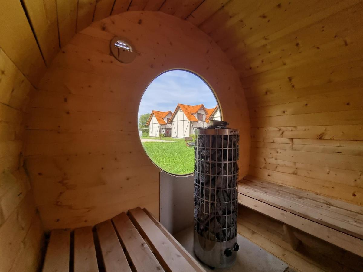 Osada Slowinska Łeba Exterior foto